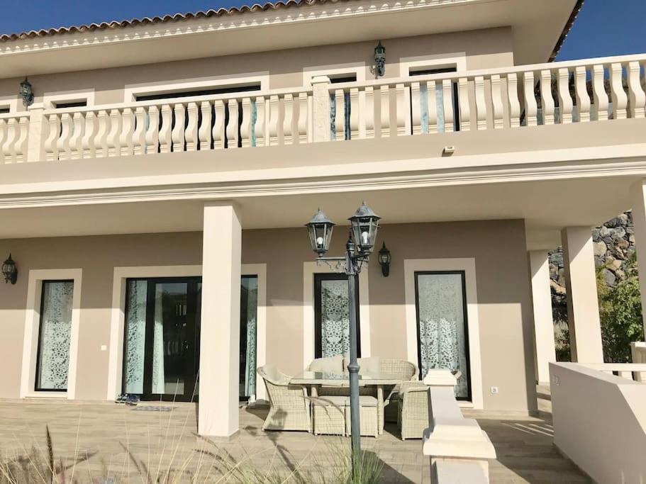 Villa Vista Bella Costa Adeje In Ruhiger Villengegend Mit Meerblick Экстерьер фото